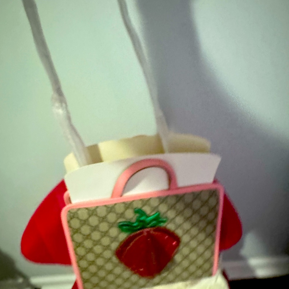 Authentic Gucci Girls/ Adult GG 3-D Strawberry Supreme Canvas Bag w/ Strap